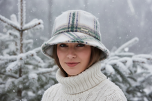 Charger l'image dans la galerie, Chapeau imprimé carreaux