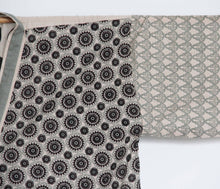 Charger l'image dans la galerie, Kimono Suzani Kaki