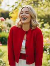 Charger l'image dans la galerie, Cardigan en maille rouge