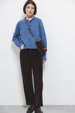 Charger l'image dans la galerie, Cardigan en maille bleu