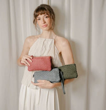 Charger l'image dans la galerie, MULLEN Sac pochette