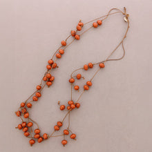 Charger l'image dans la galerie, Collier long double à perles pendantes en résine