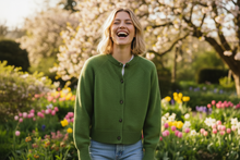 Charger l'image dans la galerie, Cardigan en maille vert