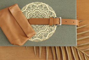 Ceinture fine camel en cuir