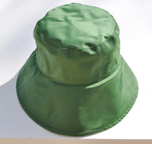 Charger l'image dans la galerie, Pluie Satin vert